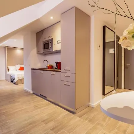 Lily Apartment6 With Kitchen In Frankfurt Am Main